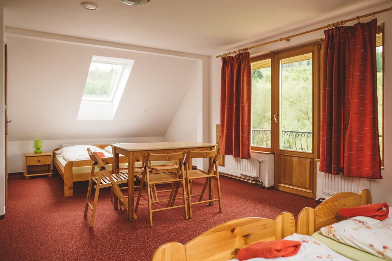 Penzion U Cerneho Potoka Nová Lhota Exterior foto